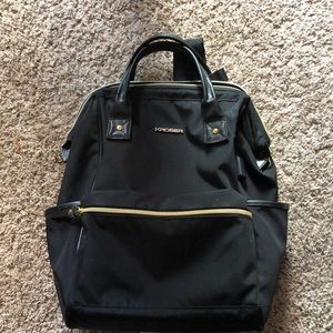 Kroser Backpack